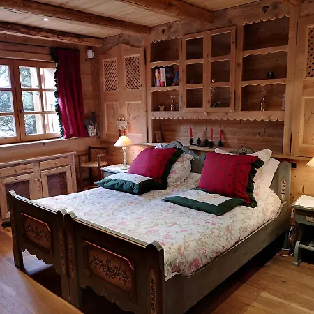 Chalet Wooden Deer